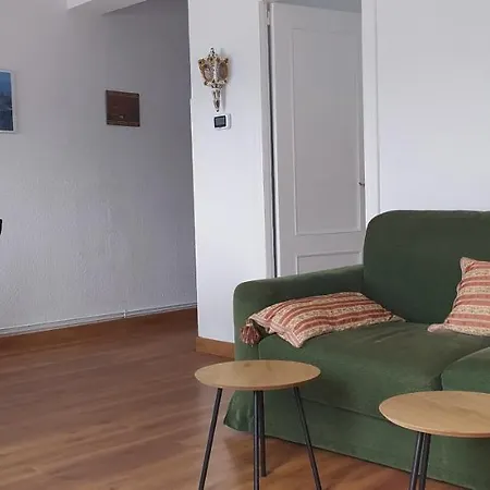 Atico Centrico Con Terraza Ов'єдо