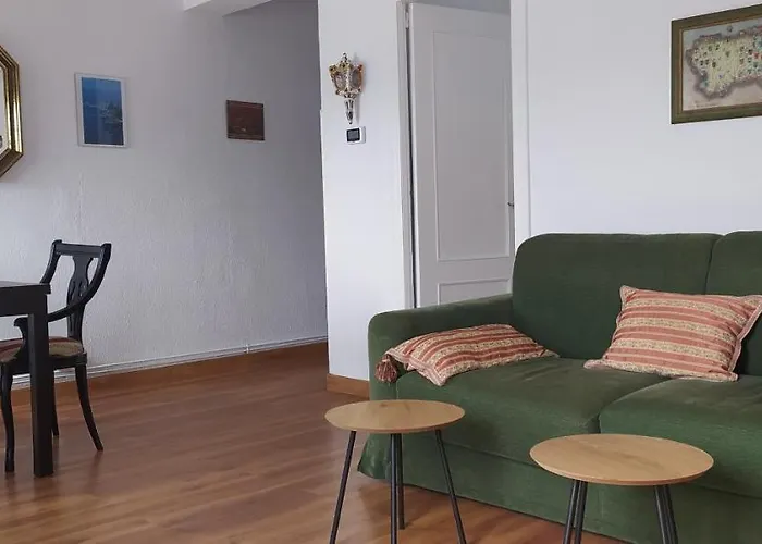 ático Céntrico Con Terraza Oviedo