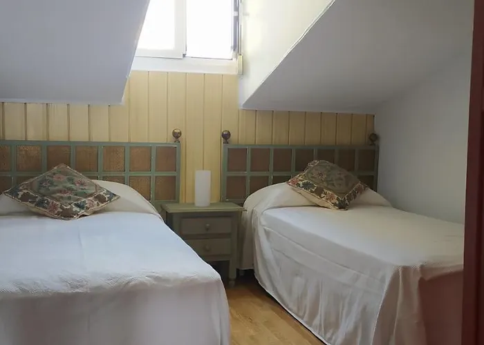 Apartamento ático Céntrico Con Terraza Oviedo